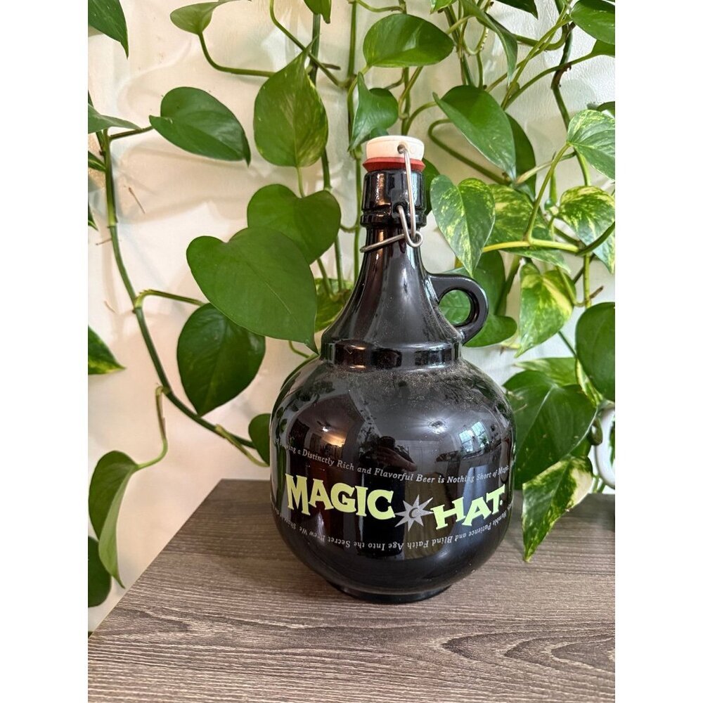 MAGIC HAT  beer container glass